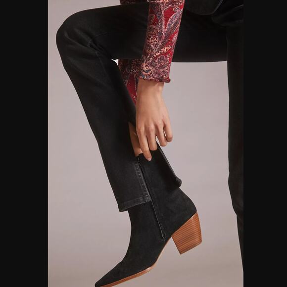 Pilcro The Split Straight Jeans in Black - New, Size 26 Waist - Picture 4 of 7